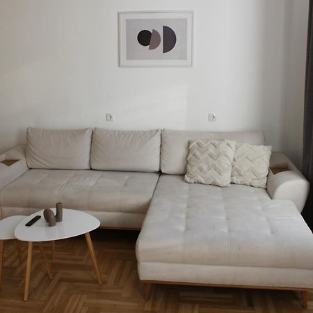 Schoene Eigentumswohnung Im 10 Bezirk Vienna Esterno foto